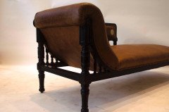 E. W. Godwin attributed. An Anglo-Japanese Ebonised Chaise Longue - Thumbnail 3