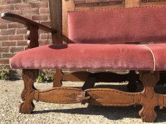 Arts & Crafts Style Settee with Clover Leaf Carvings and Pegged Construction - Thumbnail 6