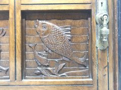 Charles Bevan for Gillow & Co., Aesthetic Oak Cabinet with Birds and Fish - Thumbnail 12