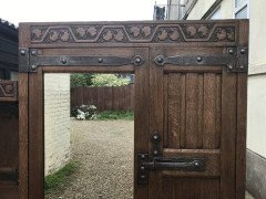 Arts & Crafts Oak Treble Wardrobe with Five Drawers by Liberty & Co - Thumbnail 4