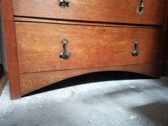 Heal's. An Arts & Crafts Oak Chest of Drawers, Stamped Heal's of London - Thumbnail 8