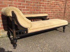 Well-Crafted Aesthetic Movement Ebonised and Parcel-Gilt Chaise Longue - Thumbnail 6