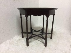 Arts & Crafts Flame Mahogany Centre / Side Table In the style of Charles Spooner - Thumbnail 4