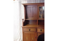 Waring & Gillows, Style of. M. H. Baillie Scott. Arts & Crafts Oak Inlaid Sideboard - Thumbnail 4