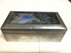Liberty & Co. An Arts & Crafts Pewter and Hand Enameled Jewelry or Cigar Box - Thumbnail 7