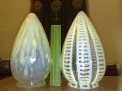 Vaseline Floral Teardrop Shade - Thumbnail 2