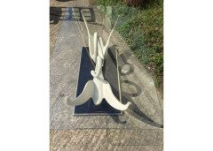 Maison Jansen, Mid-Century Composite Swan Coffee Table with Glass Top - Thumbnail 7