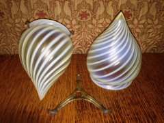 Rare Pair of Petite Vaseline Swirl Teardrop Shades - Thumbnail 2