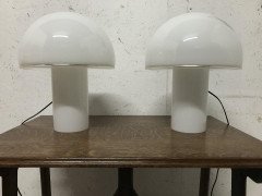 Vetri Murano, Rare Pair of Midcentury White Opaque Glass Mushroom Lamps - Thumbnail 2