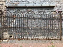 Four Georgian Wrought Iron Railing Lengths with Hand-Formed Circular End Finials - Thumbnail 4