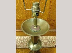 A Large Arts & Crafts Brass Table Lamp Attributed, to Gordon Russell. - Thumbnail 8