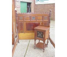 Bruce Talbert for Gillow & Co., Walnut Amboyna Ebonised Gilt Bedroom Suite - Thumbnail 16