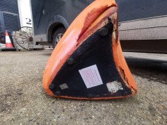 Ron Arad Circa 1991, Four Soft Big Heavy Orange Armchairs Made by Moroso, Italy - Thumbnail 17
