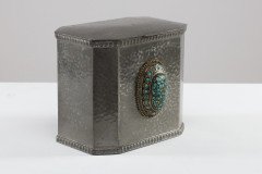 W. A. Perry, Arts & Crafts Hand Hammered Pewter Box with Oval Turquoise Jewel - Thumbnail 7