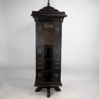 Seymour Easton. A Gothic Revival Ebonised Tabard Inn Library Revolving Bookcase - Thumbnail 4