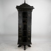 Seymour Easton. A Gothic Revival Ebonised Tabard Inn Library Revolving Bookcase - Thumbnail 5