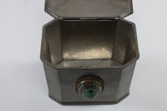 W. A. Perry, Arts & Crafts Hand Hammered Pewter Box with Oval Turquoise Jewel - Thumbnail 12