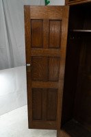 Shapland & Petter. A quality Glasgow style Arts & Crafts Oak Hall cupboard - Thumbnail 30