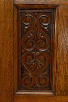 Shapland & Petter. A quality Glasgow style Arts & Crafts Oak Hall cupboard - Thumbnail 31