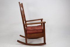 Stickley Brothers (style Of). An American Arts & Crafts Oak Rocking Chair - Thumbnail 3