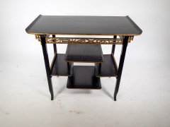 Heal's. An Anglo-Japanese Ebonised Side Table with Gilt Fretwork & Flaring Ends - Thumbnail 3