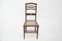 Shapland & Petter. An Arts & Crafts Inlaid Oak Side Chair with a Pierced Heart - Thumbnail 2