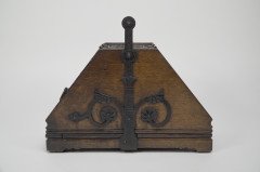 Benham & Froud, Designed by Dr. C. Dresser, Gothic Revival Oak Coal Scuttle - Thumbnail 2