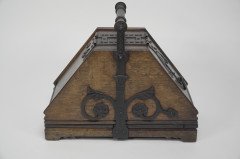 Benham & Froud, Designed by Dr. C. Dresser, Gothic Revival Oak Coal Scuttle - Thumbnail 6