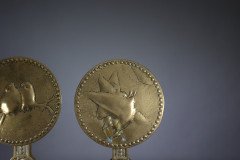 Thomas Jeckyll, attributed. A Pair of Anglo-Japanese Brass Fire Dogs with Love Birds - Thumbnail 13