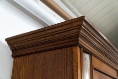 Baillie Scott, Style of. Arts & Crafts Oak Armoire Wardrobe with Daffodil Inlays - Thumbnail 9