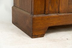 Baillie Scott, Style of. Arts & Crafts Oak Armoire Wardrobe with Daffodil Inlays - Thumbnail 19