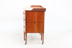 Waring & Gillow. An Arts & Crafts Bow Fronted Kneehole Twin Pedestal Desk - Thumbnail 6