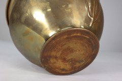Margaret Gilmour School. A Glasgow Style Brass Planter with Stylised Floral Detail - Thumbnail 9