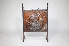 John Pearson Attributed, for Liberty & Co., Arts & Crafts Wrought Iron & Copper Firescreen - Thumbnail 2