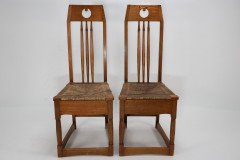 Shapland & Petter, a Pair of Ash Side Chairs In the style of M. H. Baillie Scott - Thumbnail 2