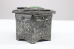 Liberty & Co., Style of. An Arts & Crafts Pewter Inkwell with a Green Ruskin Jewel & Original Ink Liner - Thumbnail 10