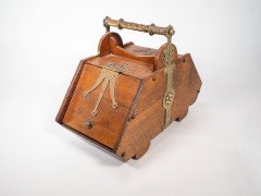 Dr. C. Dresser for Benham & Froud. Aesthetic Movement Oak Coal Box with Brass Hinges - Thumbnail 6