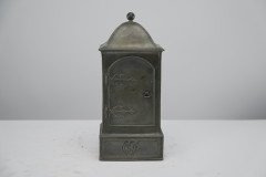 BGH Attributed, Arts & Crafts Brass Mantel Clock with Stylised Floral Chasing - Thumbnail 8