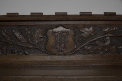 Pugin, Gothic Revival Bookcase with Carved Florets, acorns & Oak Leaf Decoration - Thumbnail 4