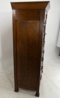 Arts & Crafts Oak Linen Press by Liberty & Co. with Fleur De Lys carved details - Thumbnail 7