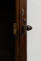 Arts & Crafts Oak Linen Press by Liberty & Co. with Fleur De Lys carved details - Thumbnail 15