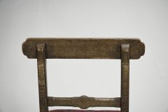 A. W. N. Pugin, attributed. Made by Gillows of Lancaster. A Gothic Revival Oak Side Chair - Thumbnail 18