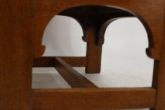 E G Punnett, attributed. Probably by William Birch & Retailed by Goodyers. An Arts & Crafts Oak Wing Back Hall Armchair - Thumbnail 16