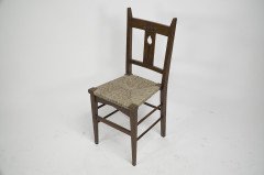Liberty & Co. attributed. A set of six Glasgow Style Oak dining chairs - Thumbnail 5