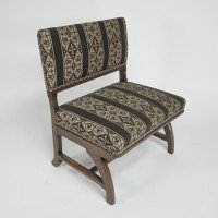 E. W. Pugin Attributed, Gothic Revival Oak Duet Chair with Wide Seat - Thumbnail 2