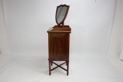 Morris & Co., A Fine Quality Arts & Crafts Walnut Wash or Shaving Stand - Thumbnail 5