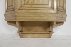 Collinson & Lock. An Aesthetic Movement Satin Walnut Breakfront Wall Cupboard - Thumbnail 13