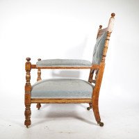 Bruce Talbert, attributed. For Gillows (stamped). An Aesthetic Movement Oak Armchair - Thumbnail 4