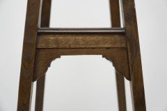 Liberty & Co., attributed. An Arts & Crafts Oak Plant Stand - Thumbnail 9