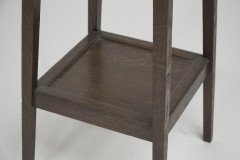 A nice quality Arts & Crafts plant stand with molded details - Thumbnail 10